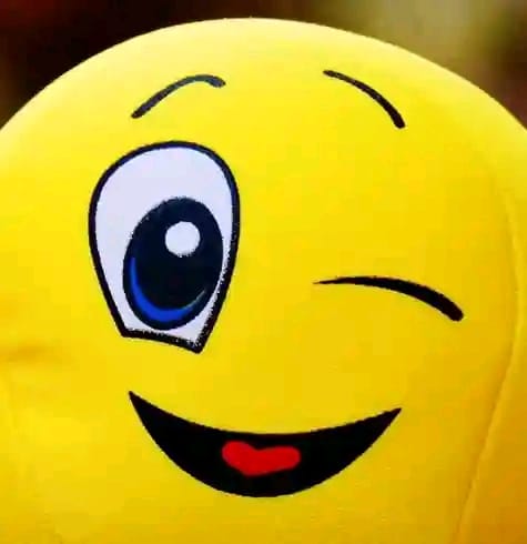 Customer photo review of Parachute Adv Coconut & Almond Everyday Shine Shampoo 340ml