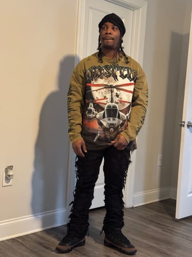 Customer photo review of Godspeed Airstrike L/S Tee Olive