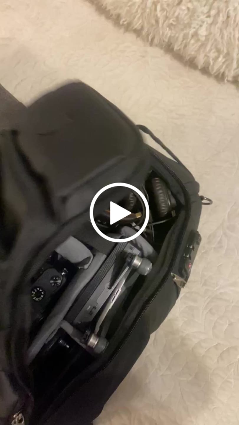 Customer video review of Professional Photography Backpack