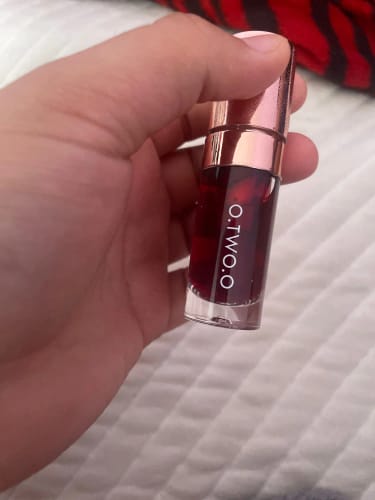Customer photo review of O.TWO.O WATERY LIP AND CHEEK TINT