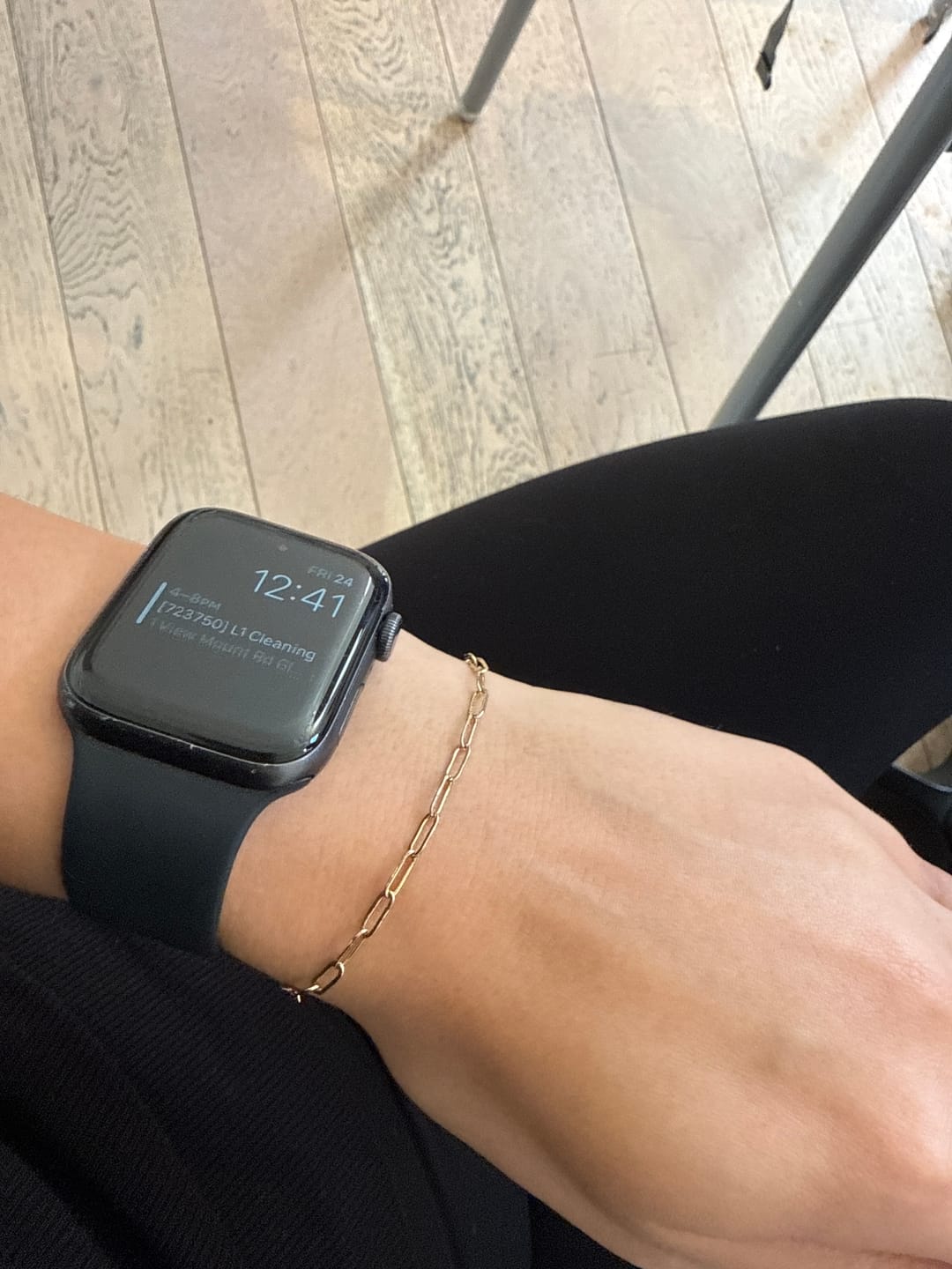 Customer photo review of Link Chain Stacking Bracelet