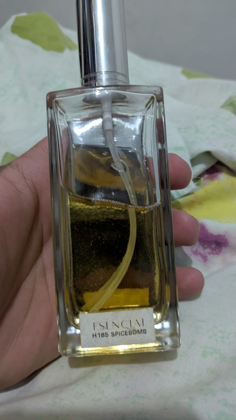 Customer photo review of H185 Inspirado en: Spicebomb - Viktor & Rolf