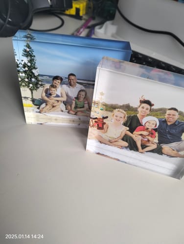 Customer photo review of 10 x 10 cm Free Standing Acrylic Photo Block