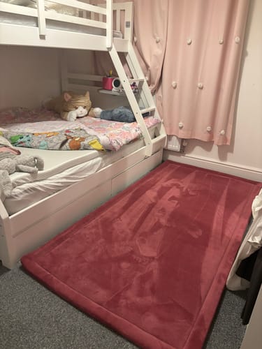 Customer photo review of Mulberry Dark Pink Baby Play Mat