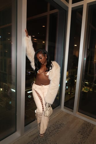 Aaliyah M. review of LOW RISERS (TAN LEATHER) image 1 out of 2