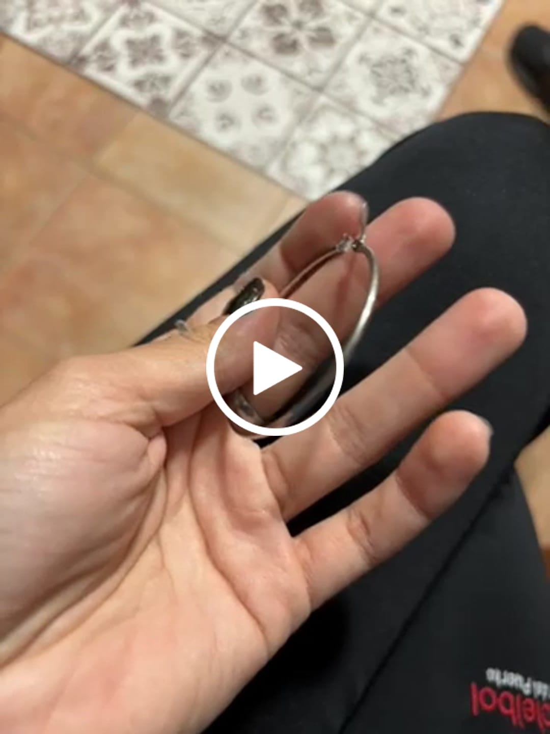 Customer video review of Pendientes Aros