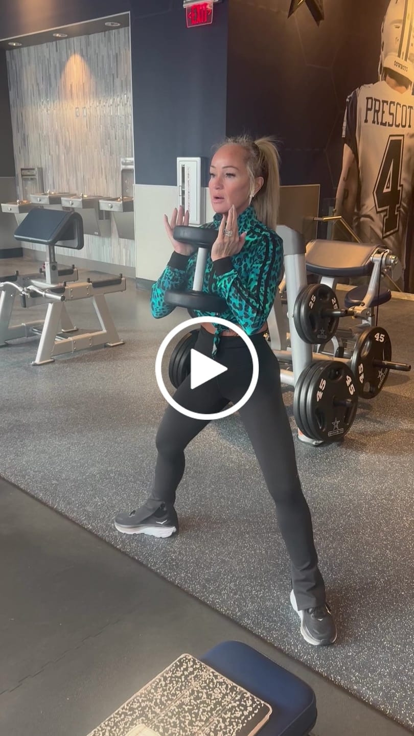 Customer video review of Teal leopard Jacket