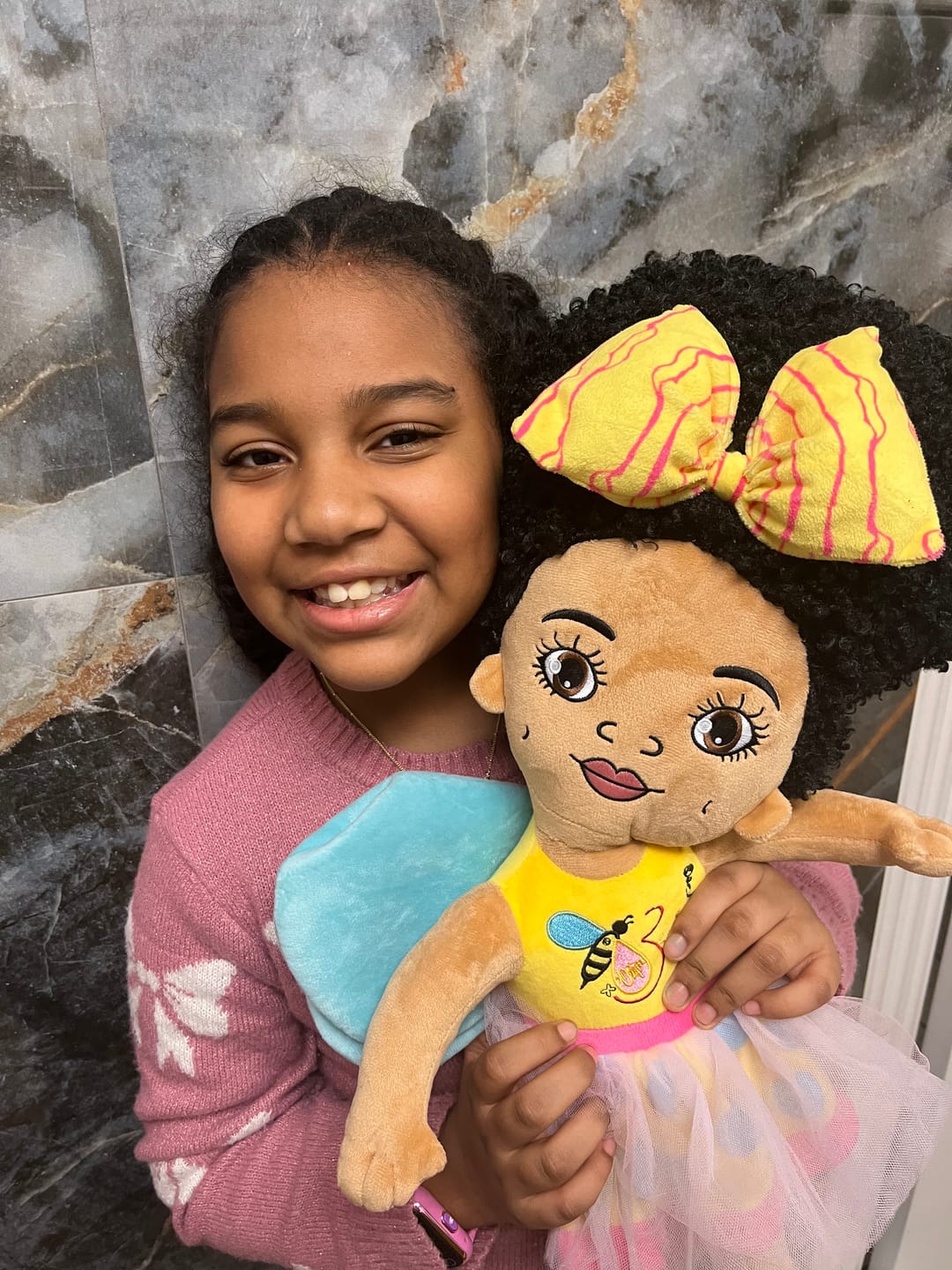 Customer photo review of PRE-ORDER Cuddle Bee Luna