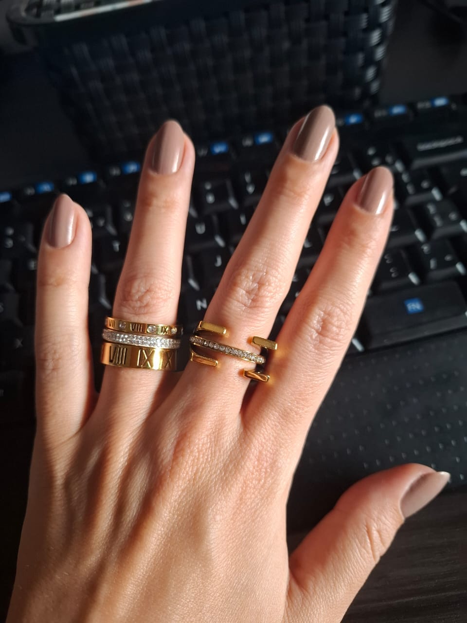 Customer photo review of Anel Truth Banhado em Ouro 18k