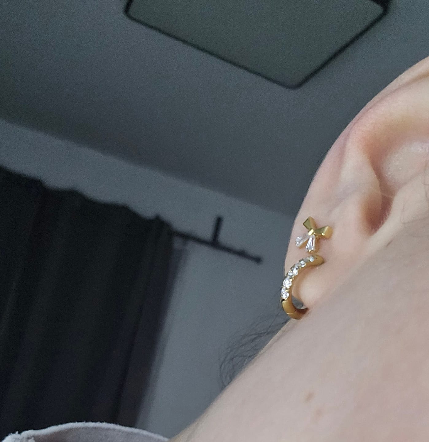 Customer photo review of Klara Ohrringe | 18K vergoldet