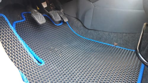 Customer photo review of Auto Fußmatten nach Maß - Vorne