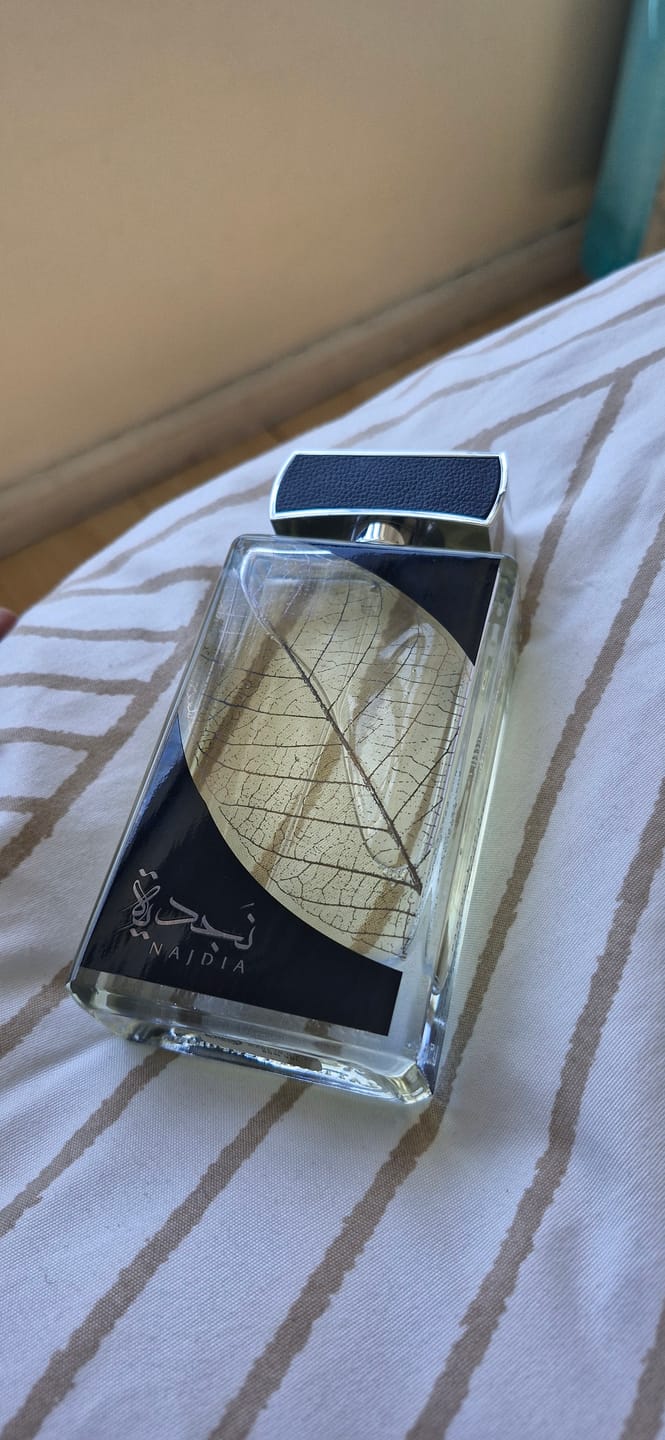 Customer photo review of Najdia Lattafa Perfumes