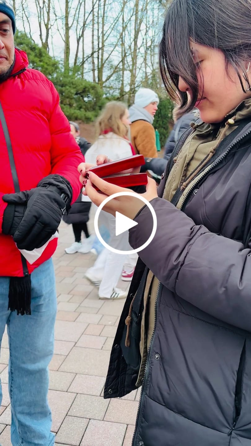 Customer video review of Para Mi Hermosa Hija - LK250V2