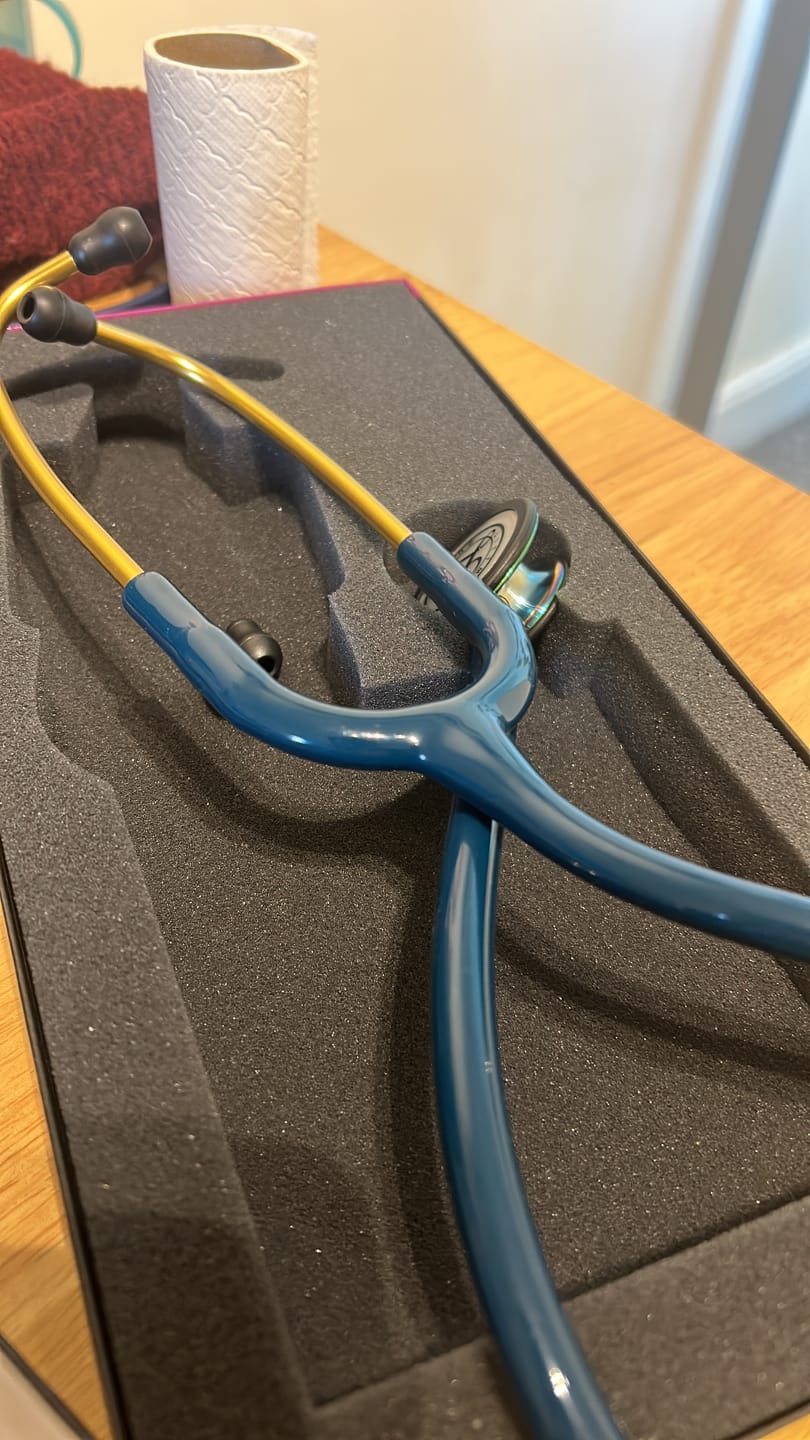Customer photo review of Littmann Classic III Monitoring Stethoscope: Caribbean Blue Rainbow 5807