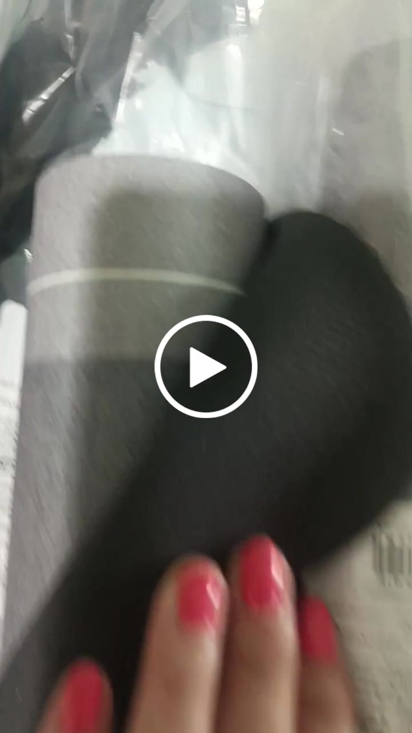 Customer video review of Tapete para Cozinha Antiderrapante Absorvente Premium