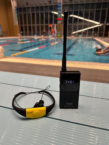 Customer photo review of Stream Music Combo - Wireless Transmitter + Waterproof In-Ear Headphones 8GB Memory Mp3 Player &  Receiver