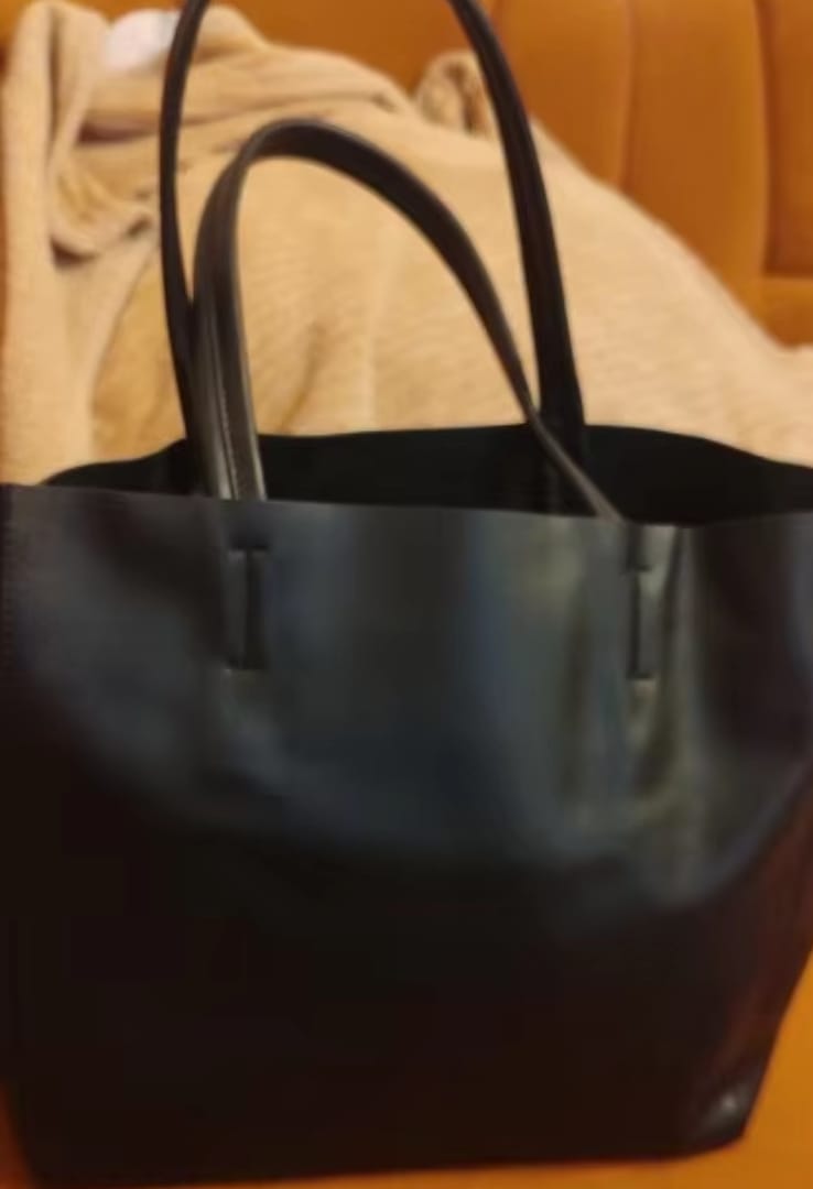 Customer photo review of Trachtentaschen Jasmin - Oktoberfest 2026