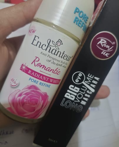 Customer photo review of Rivaj Big Eye Volume Mascara