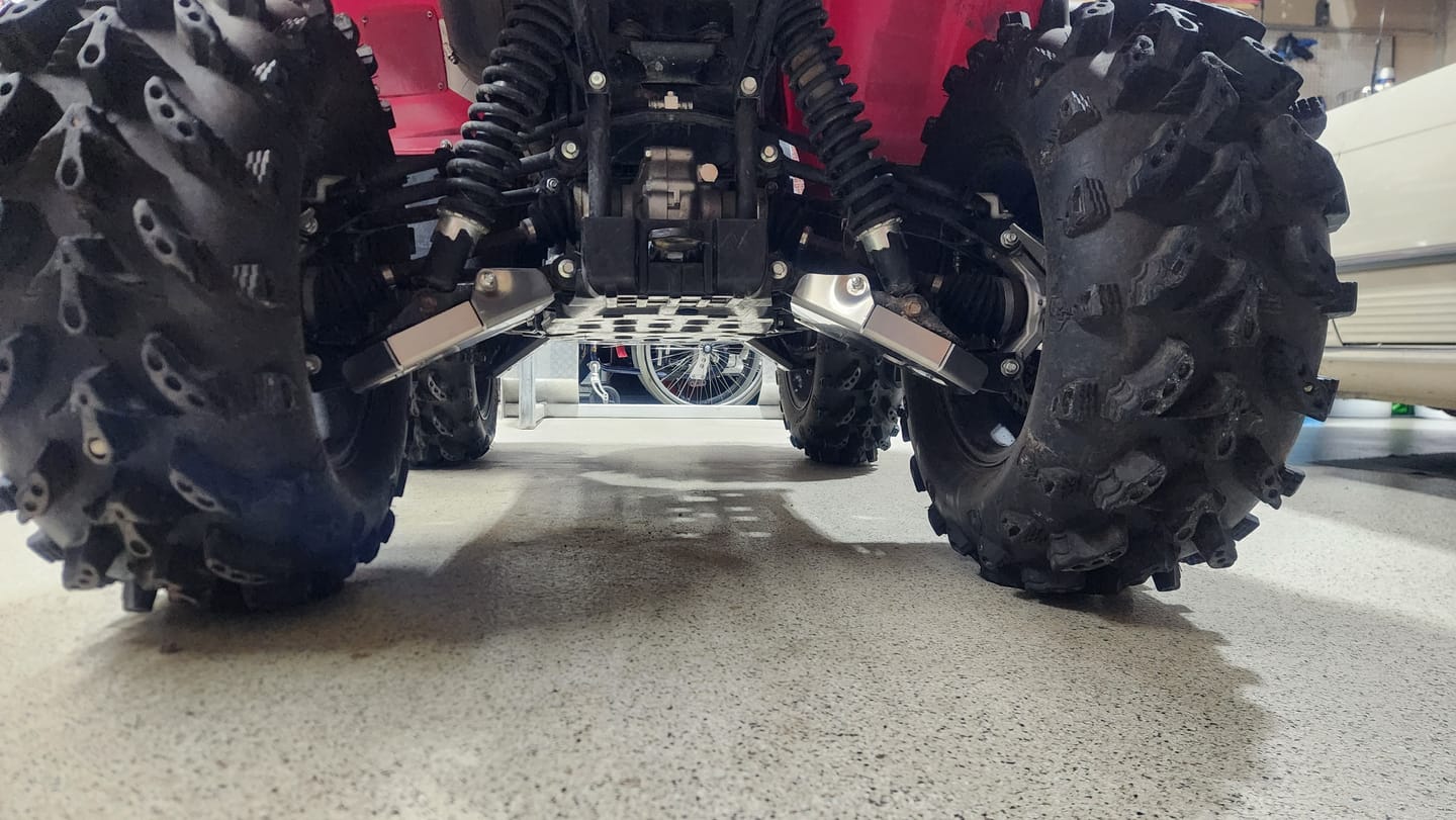 Customer photo review of Aluminum A-arm Guards for Yamaha Grizzly 550/700