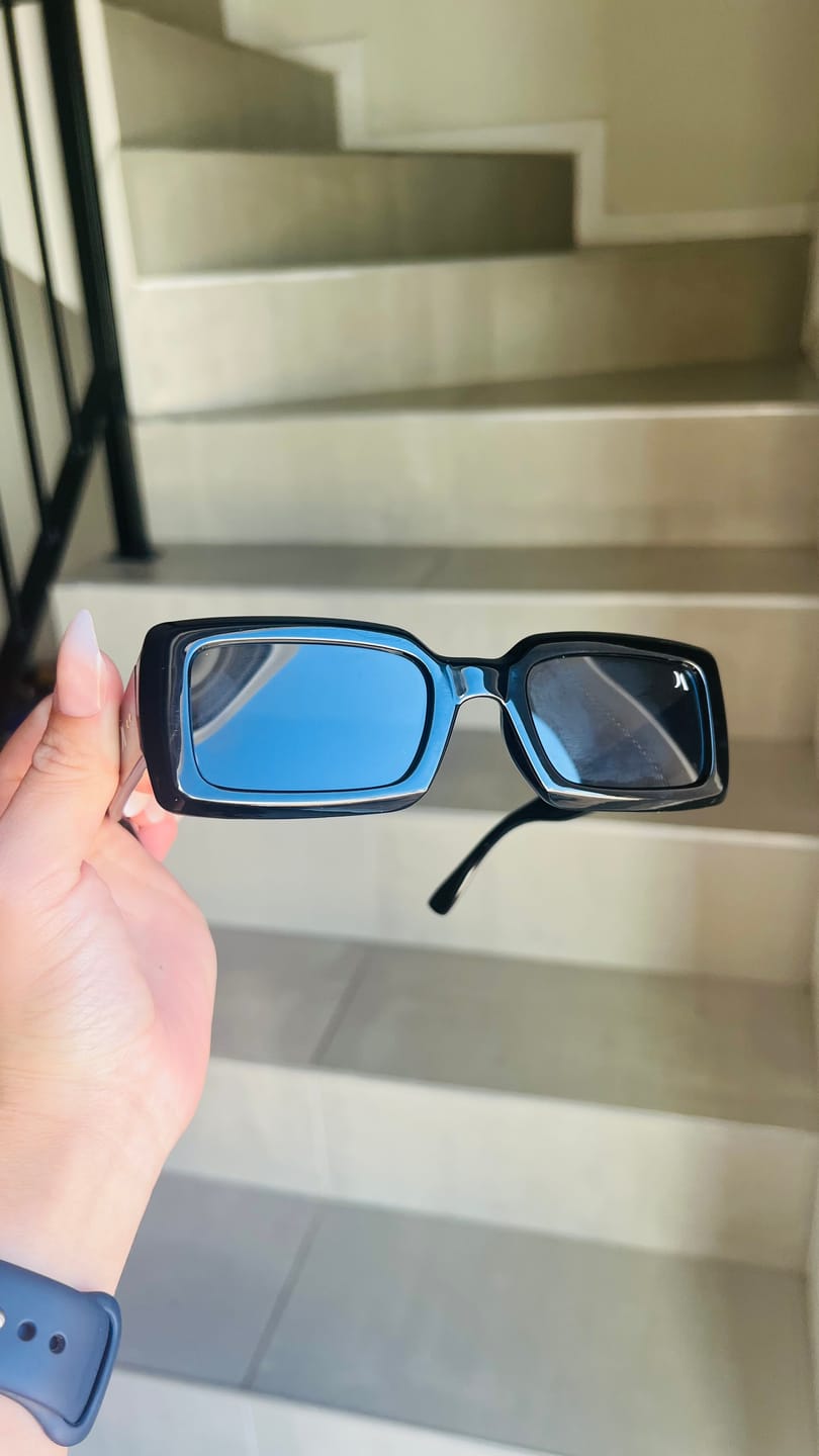 Customer photo review of The Tokyo™: Rectangle Frame