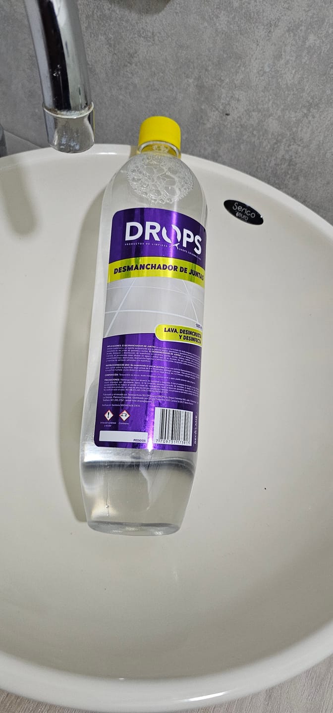 Customer photo review of Limpia juntas multiusos 1000ml