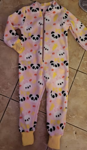 Linda G. review of Pandas and Bunnies Anti Pill Polar Fleece Fabric image 1 out of 2
