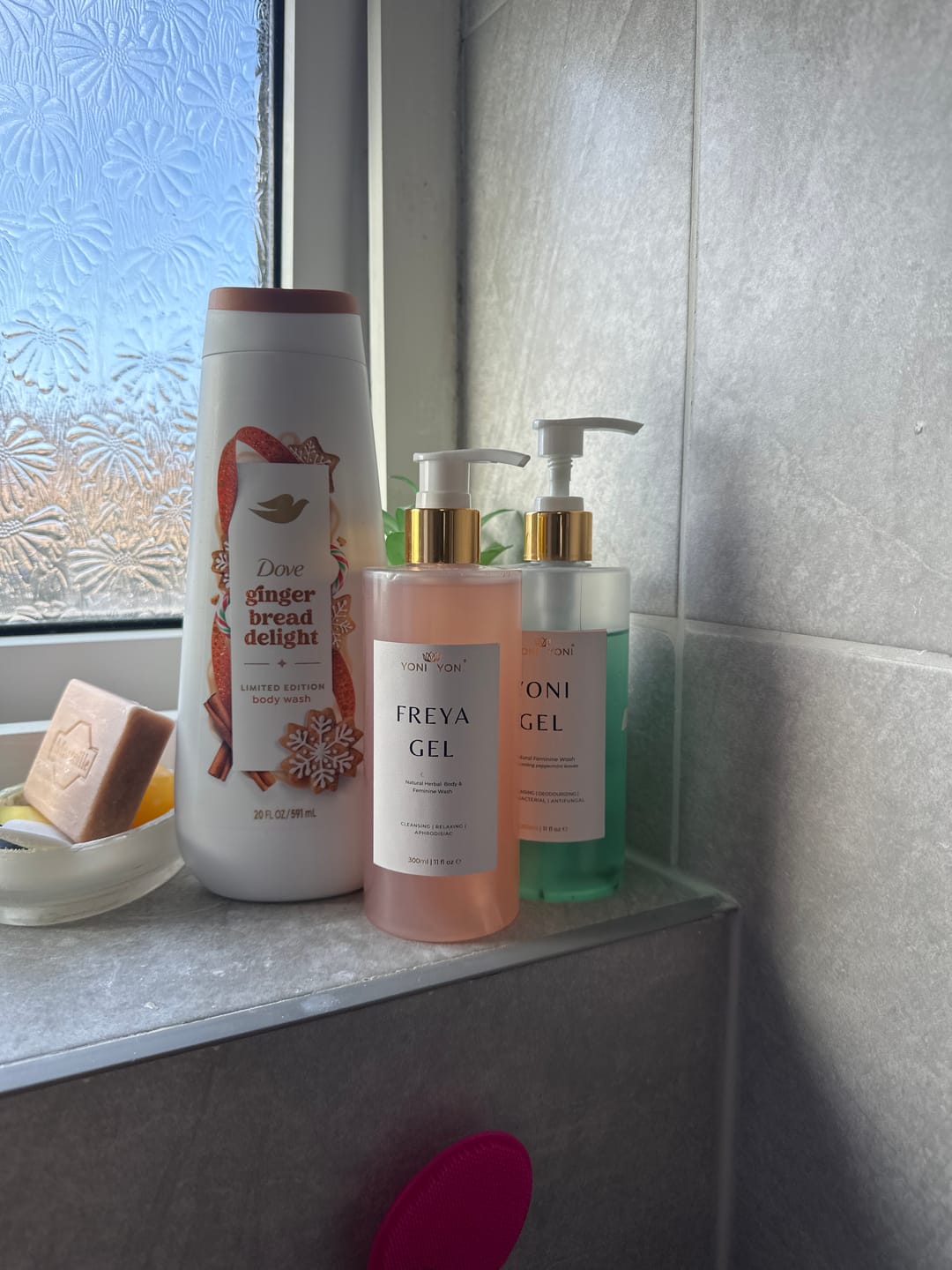 Customer photo review of Yoni Gel - Feminine Wash