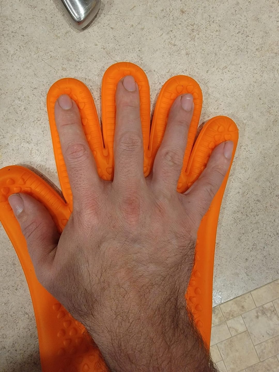 Customer photo review of Smoker Oven Gloves