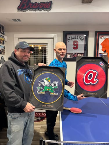 Customer photo review of Atlanta Braves 3D CRAFT SERIES Embossed Metal Wall Art