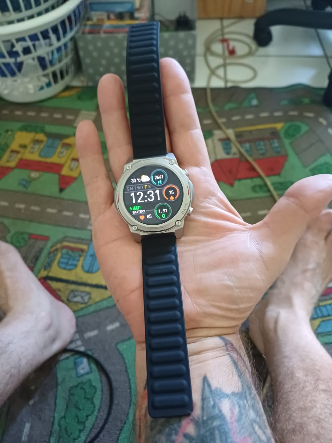 Customer photo review of Black Magnetic Link Loop