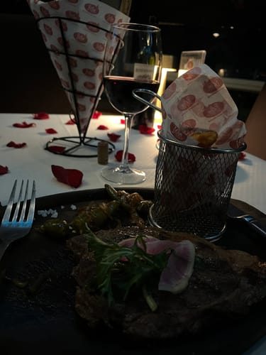 Customer photo review of Cena Romántica