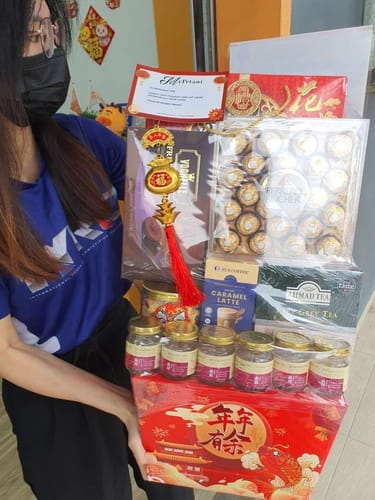 Customer photo review of CNY 2025: Silver VIP CNY Hamper (Available in Klang Valley, Penang & JB only)