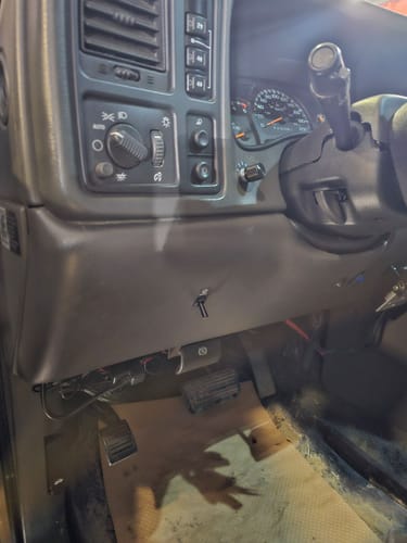 Customer photo review of 2006-2007 Duramax High Idle Control (1036606)