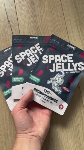 Customer photo review of THC Spacejellies Vollspektrum | 100mg THC | 20 Stk.