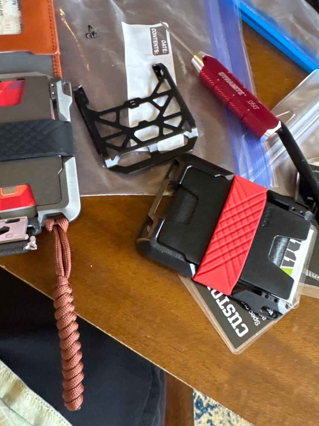 Customer photo review of M1 MAVERICK™ 4 POCKET BIFOLD DTEX WITH MT01 CLASP/MULTI-TOOL