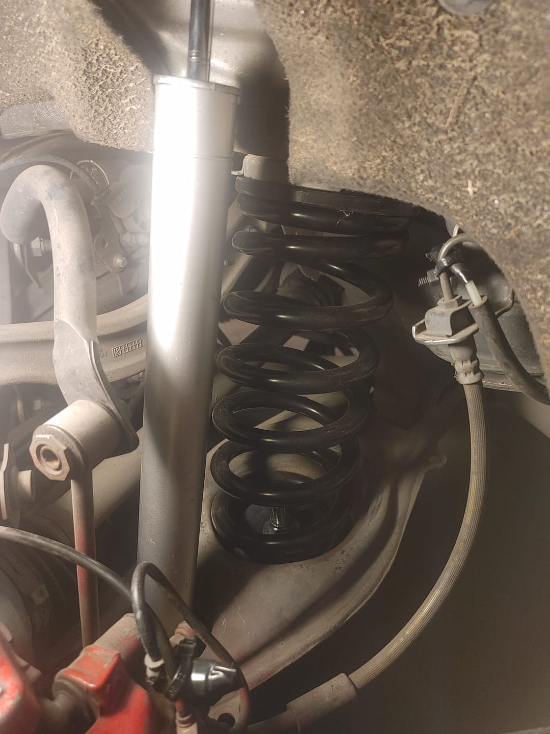 Customer photo review of 2012-2018 Mercedes-Benz CLS550 RWD Air Suspension Conversion Kit with Warning Light Fix (MJ24FM)