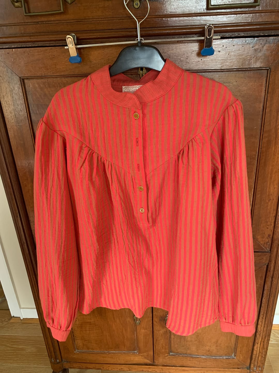 Customer photo review of Blouse Thémis - double gaze de coton rayé corail/camel