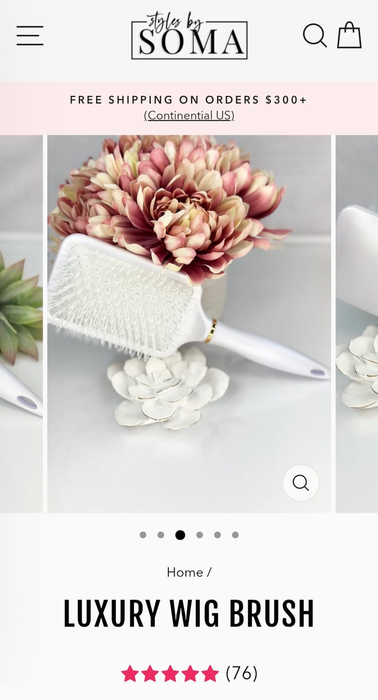 Customer photo review of Luxury Wig Brush