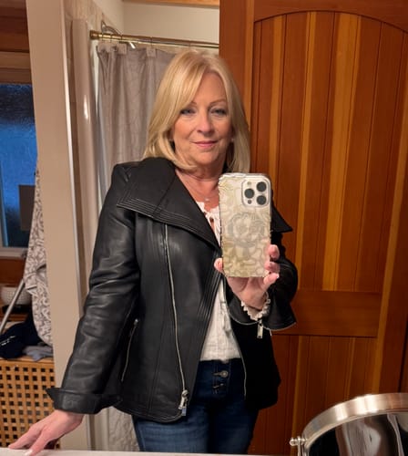 Customer photo review of ELIZA