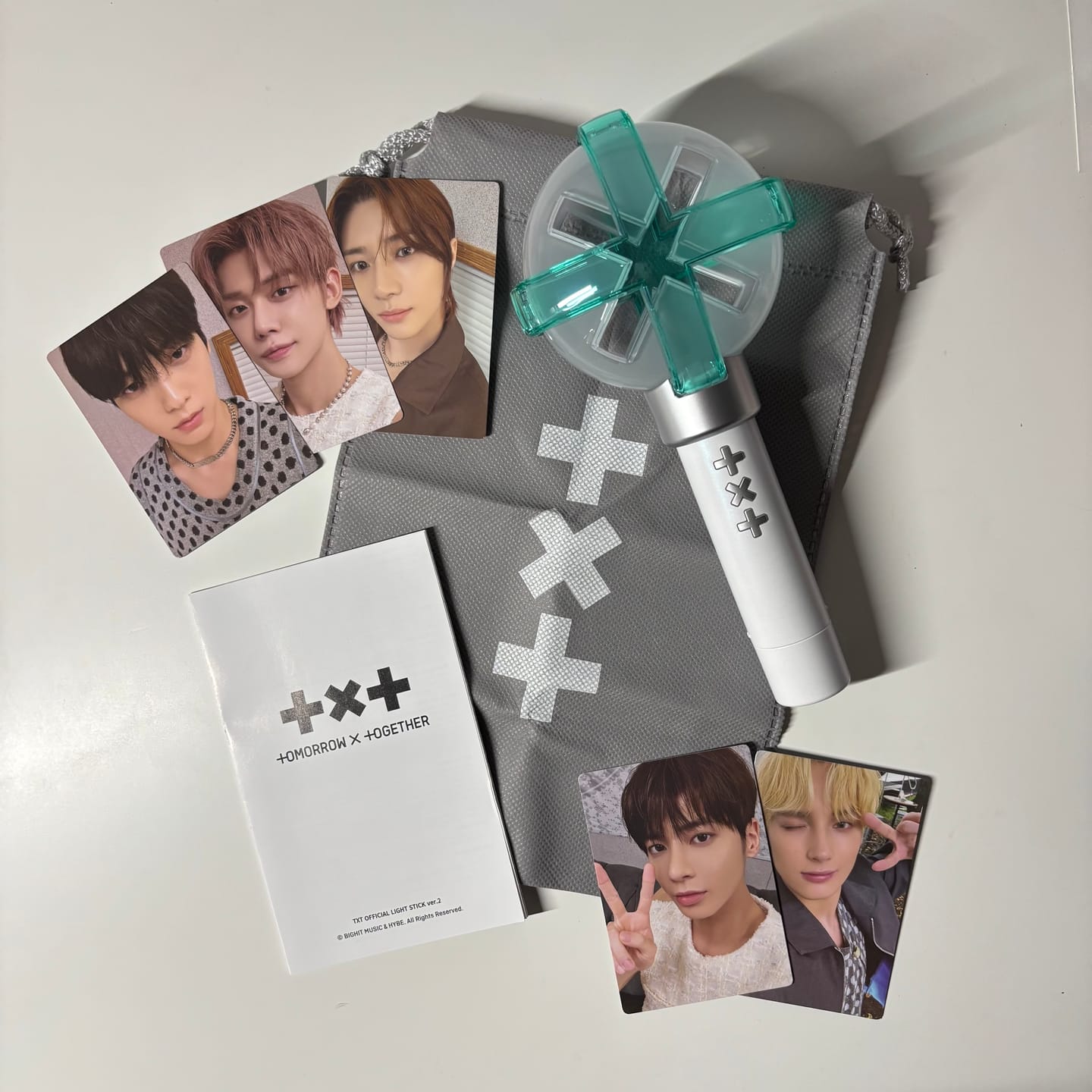 Customer photo review of TXT - OFFICIAL LIGHT STICK VER.2