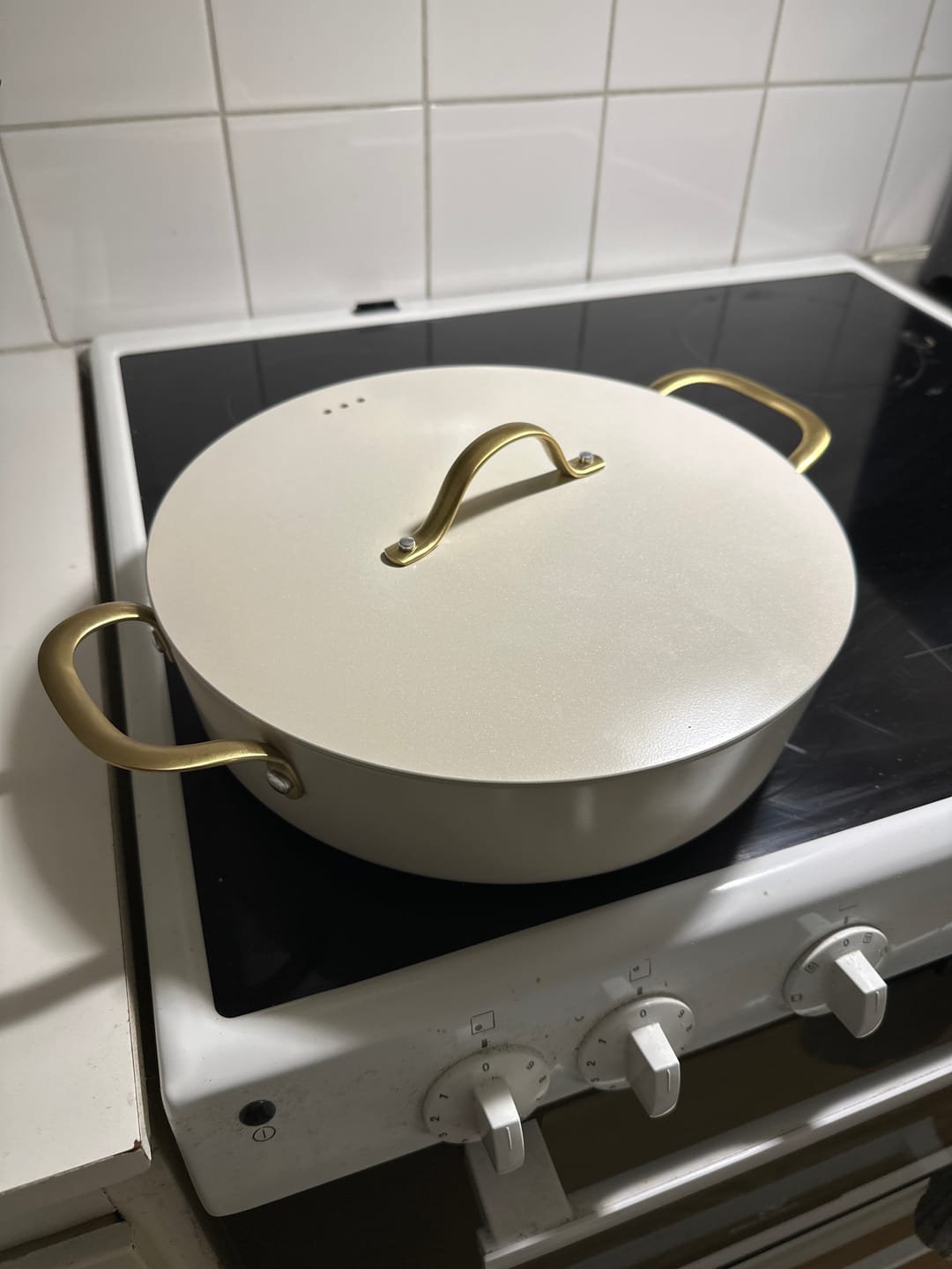Customer photo review of Heirol Royal Pearl Gryta 4,1 L med Lock