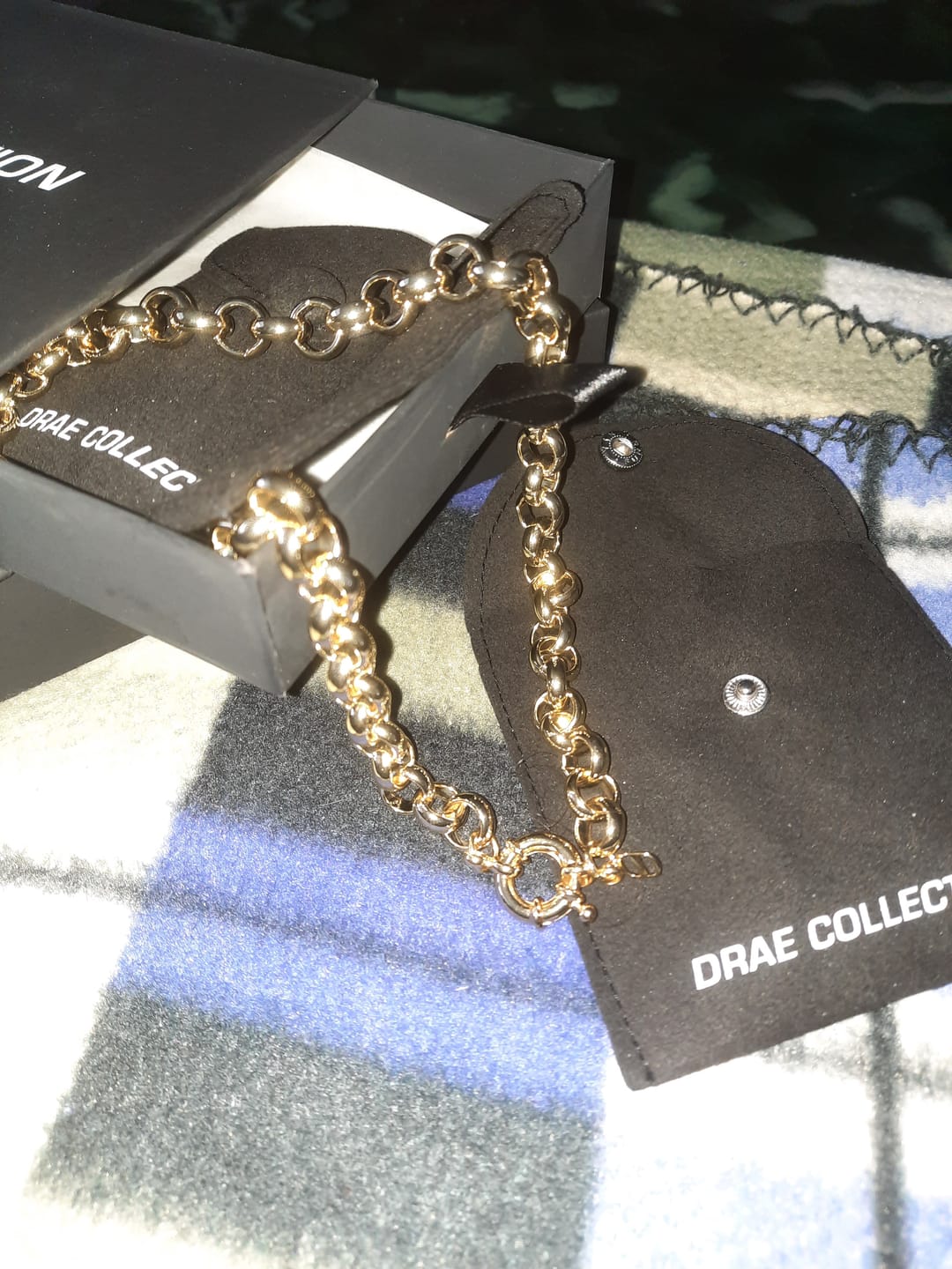 Customer photo review of Maximalist Rolo Necklace