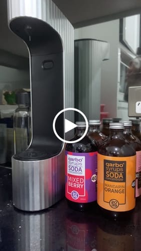 Customer photo review of qarbo CLASSIC - Sparkling Beverage Maker Starter Pack including CO2 Cylinder
