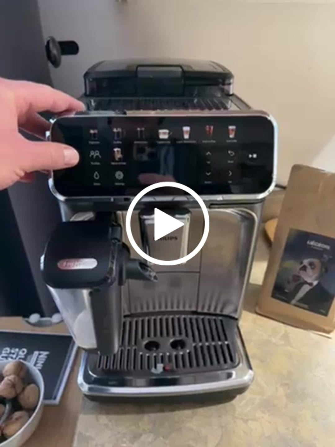 Customer video review of Philips - Series 5500 LatteGo EP5544/90