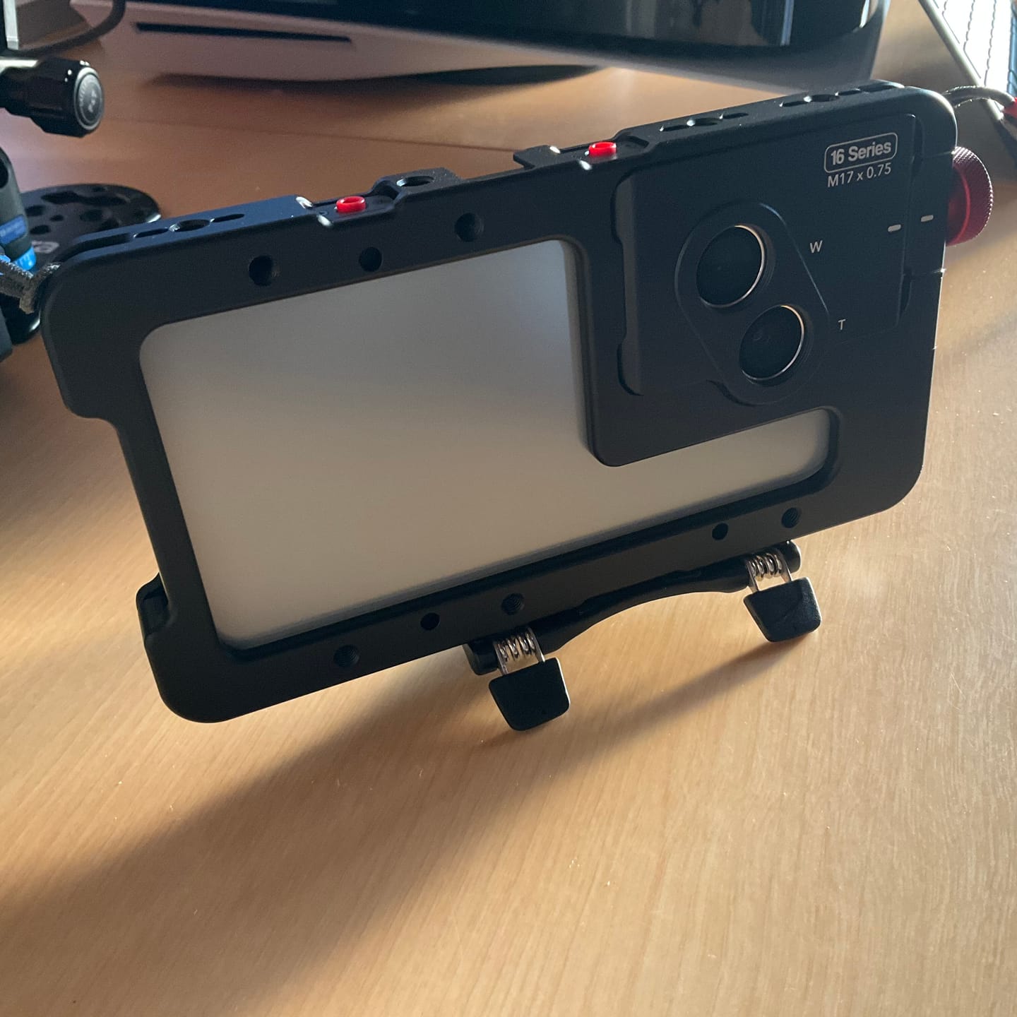 Customer photo review of Beastcage for iPhone 16 Pro
