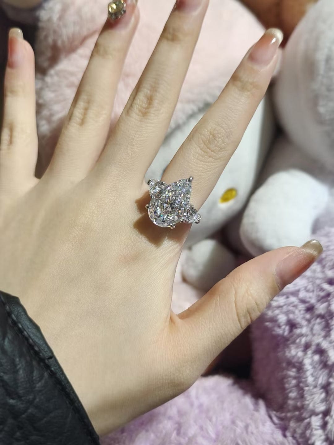 Customer photo review of Louily Stunning 8.0Ct Pear Cut Three Stone Engagement Ring