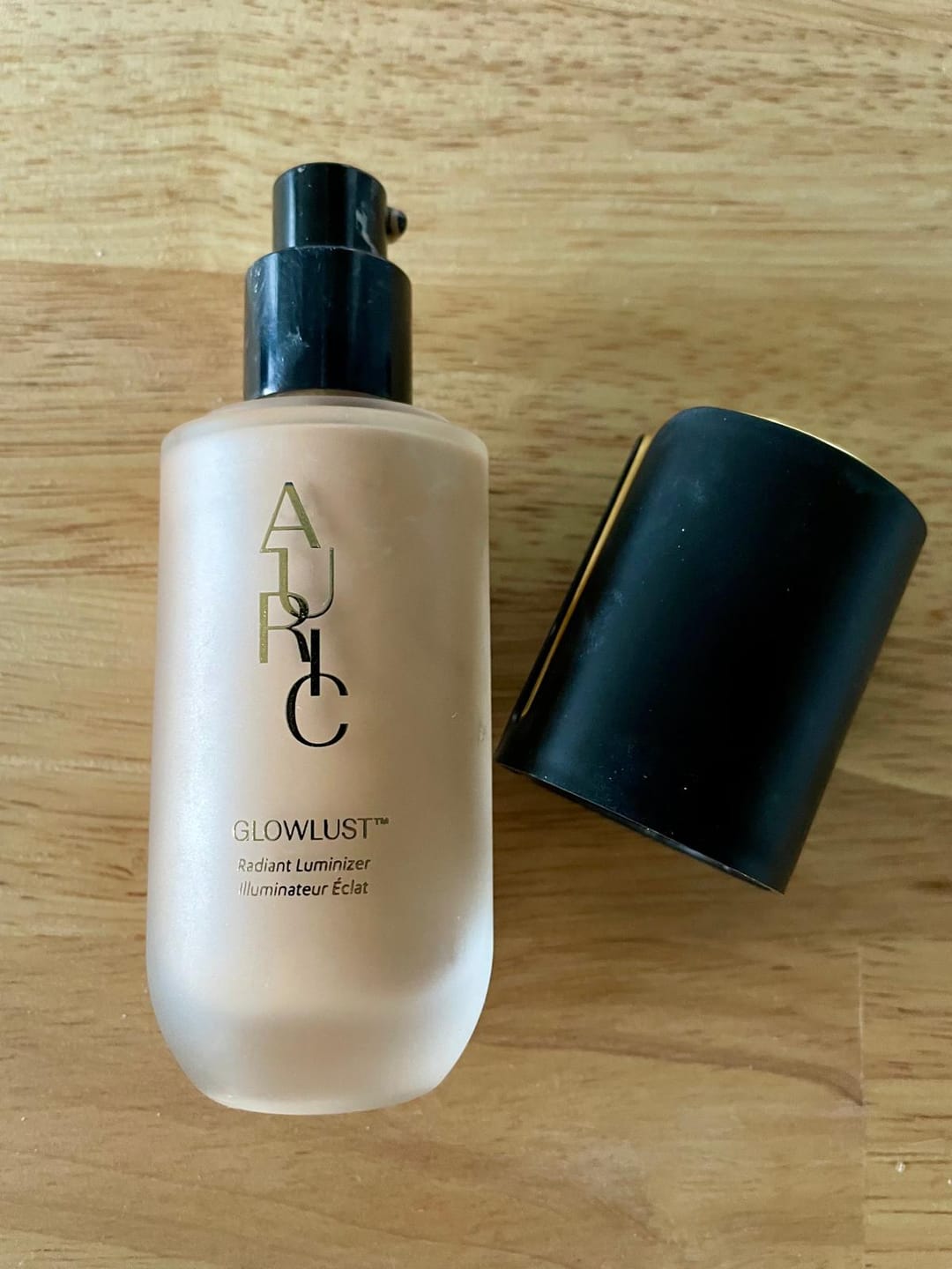 Customer photo review of Glow Lust™ Radiant Luminizer