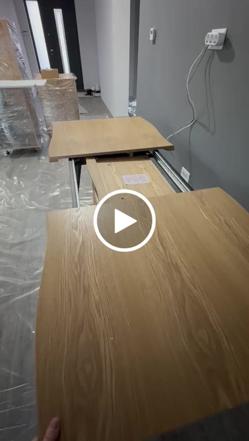Customer video review of Masa extensibila DICKSON, stejar miere/negru, 150/210x90x75 cm