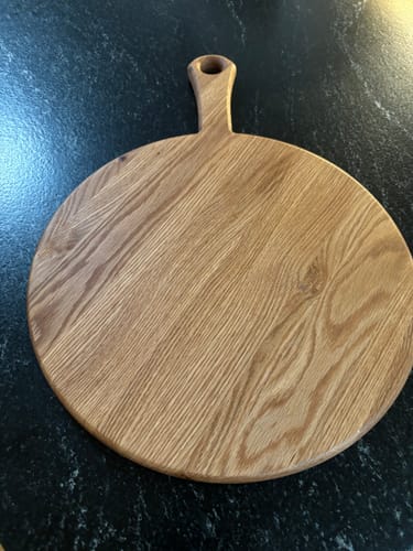 Customer photo review of 19.5x14" Round Charcuterie Board With Handle Acrylic Router Template