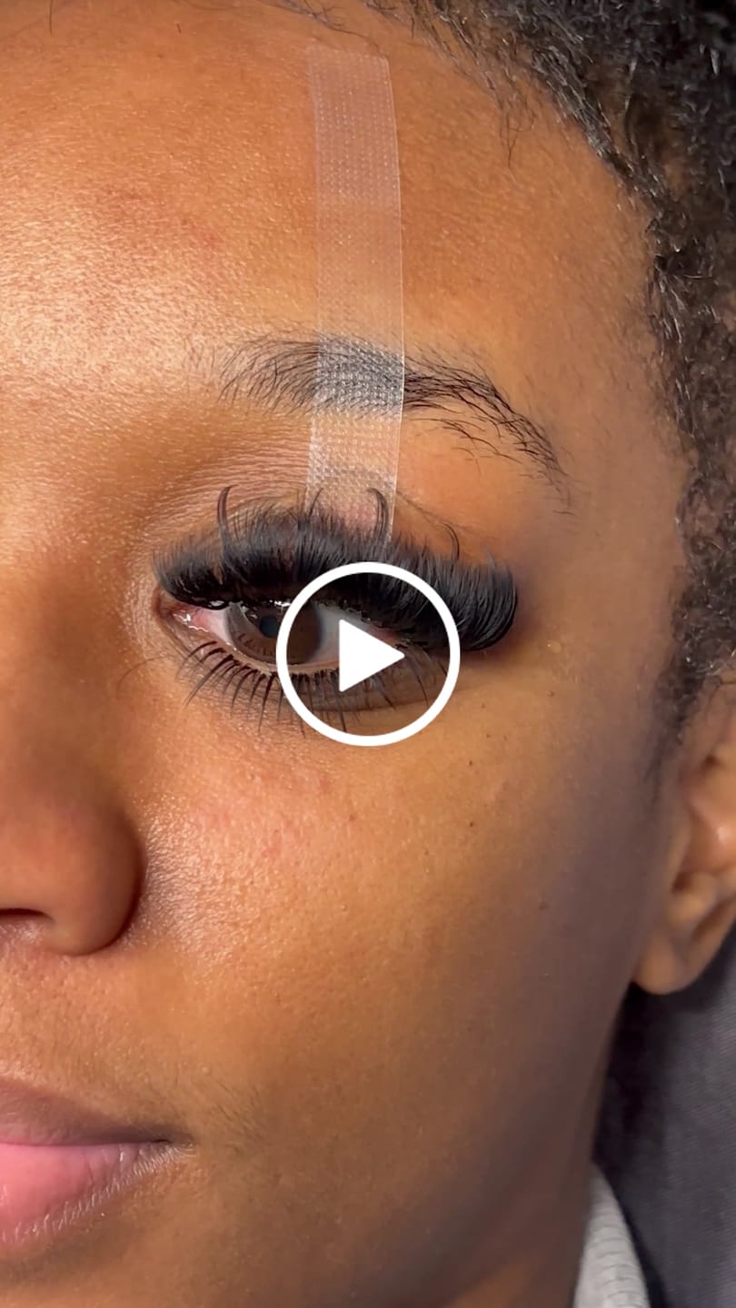 Customer video review of Cashmere™ Fauxmink Lashes 0.07MM